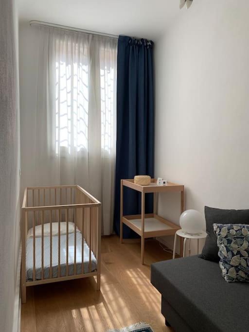 Interno4Home: In Centro Storico Con Posto Auto Ferrara Esterno foto