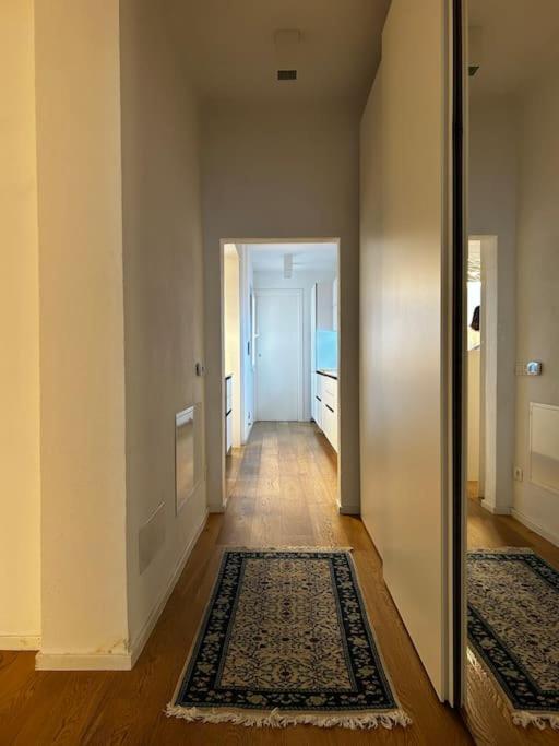 Interno4Home: In Centro Storico Con Posto Auto Ferrara Esterno foto