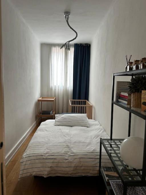 Interno4Home: In Centro Storico Con Posto Auto Ferrara Esterno foto